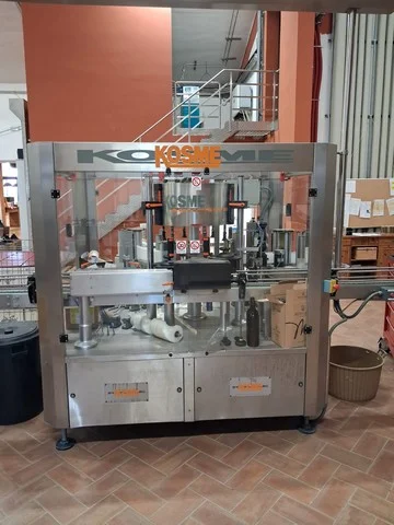 Rotuladora Kosme Kosme labeller Usada — linha de engarrafamento usada para Labellers