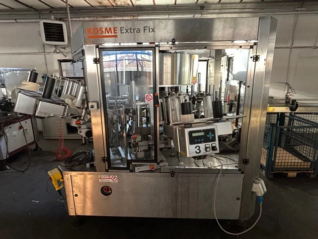 Rotuladora Kosme Kosme labeller Usada — linha de engarrafamento usada para Labellers