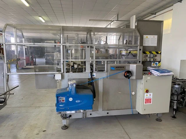 Formadora de Caixas Bortolin Kemo Bortolin Kemo case erect Usada — linha de engarrafamento usada para Case Erectors