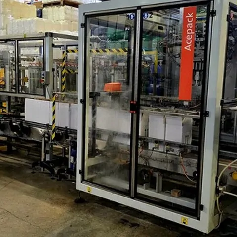 Encartonadeira Mas Pack Case Packer Mas Pack Min Usada — linha de engarrafamento usada para Case Packers