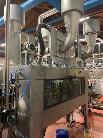 Lavadora-Secadora Padovan Padovan bottle dryer Usada — linha de engarrafamento usada para Washer-Dryers