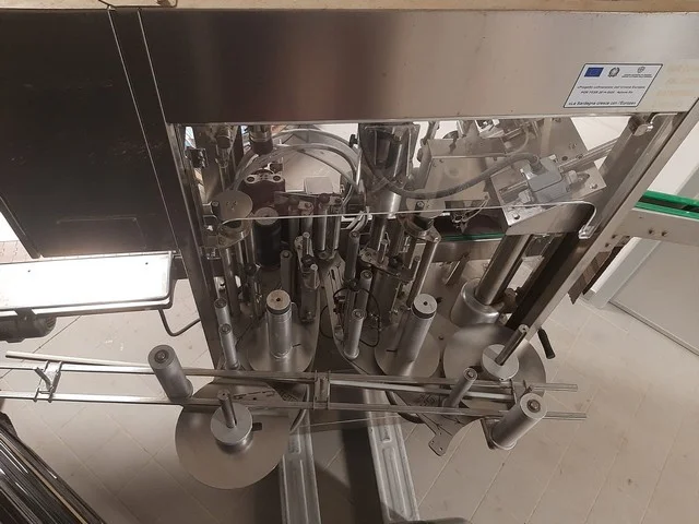 Used Gai capsuling machine with labeller — 9