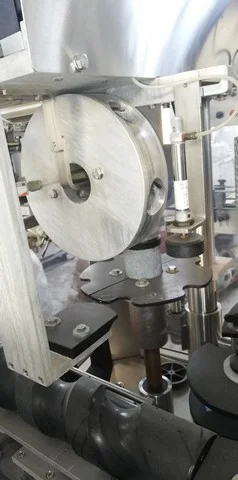 Used Omar capsuling machine — 2