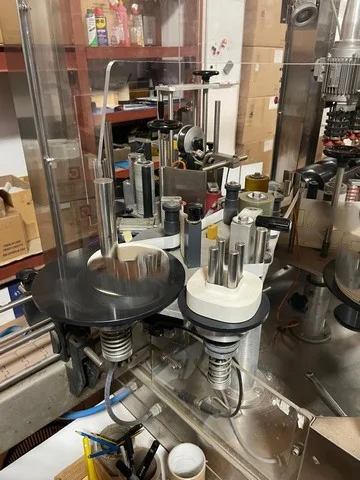 Used OMB capsuling and labelling machine — 2