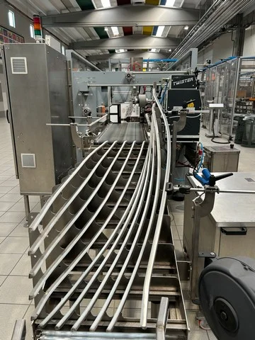 Used Mas pack case erector — 5