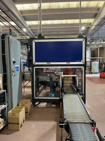 Used Sisal tech case packer — 6