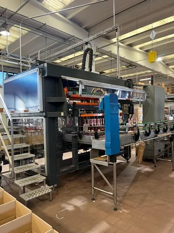 Used Sisal tech case packer — 7