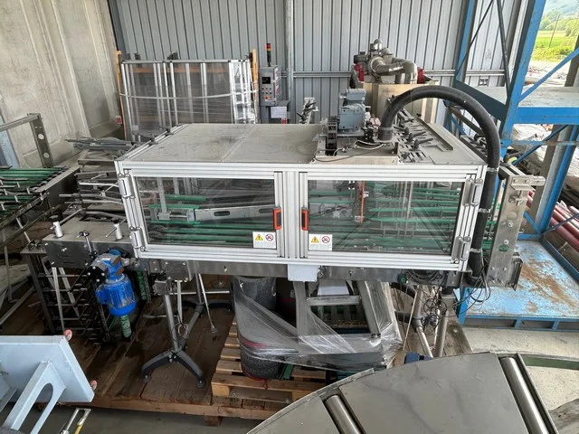 Used Mas pack case erector — 3