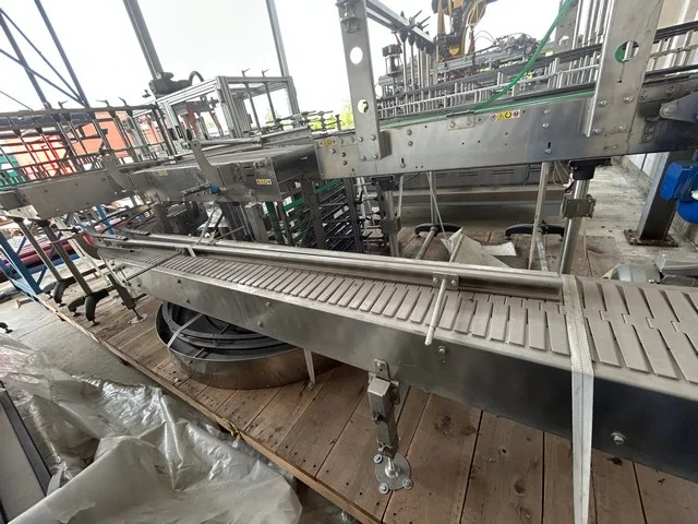 Used Mas pack case erector — 8