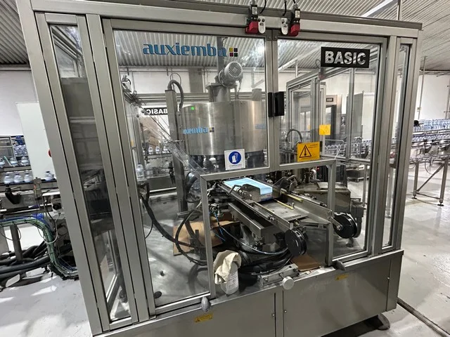 Used Auxiemba labeller — 8