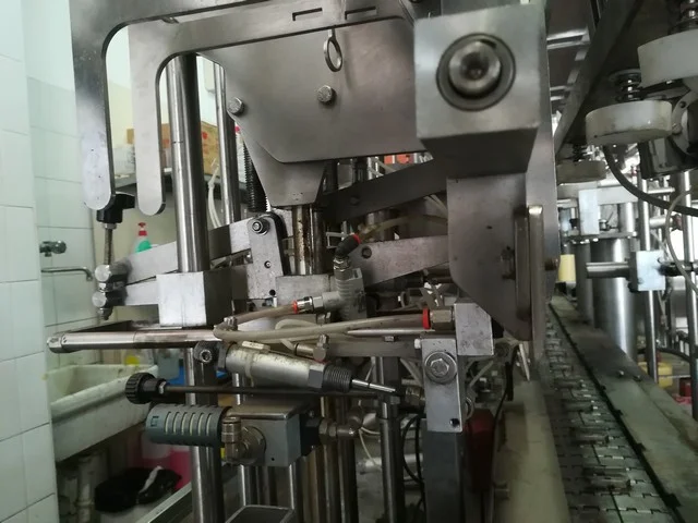 Used Polaris Filling monoblock with labeller — 8