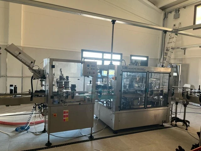 Used SMI adhesive labeller — 4