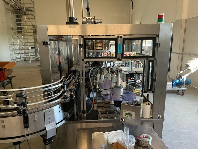 Used SMI adhesive labeller — 6