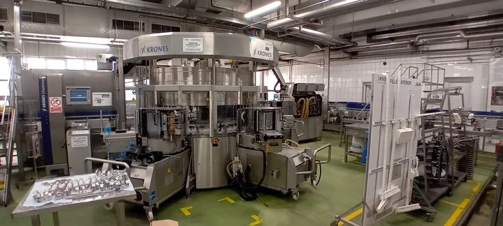 Used Krones Isobaric Bottling Line for Beer in Glass Bottles
