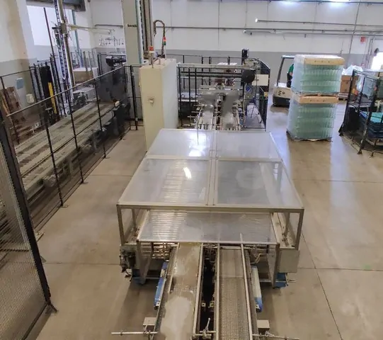Used Complete Bottling Line PET Berchi photo 6