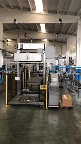 Used Complete Isobaric Bottling Line Pet & Glass bottles — used bottling lines