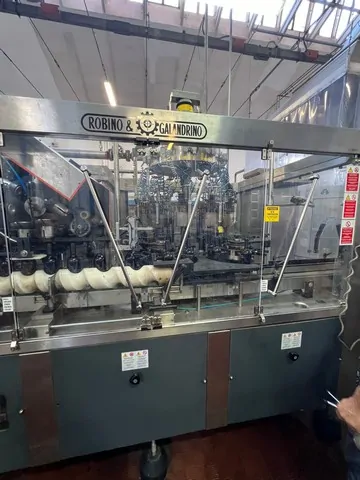 Used Bottling Line Isobaric Champagne 9.000 bph photo 6