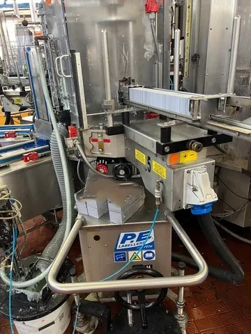 Used Bottling Line Isobaric Champagne 9.000 bph photo 10