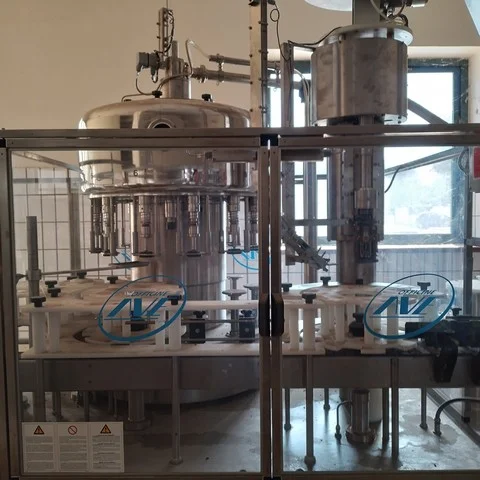 Linha de Engarrafamento Ave Ave Industry bottling li Usada — linha de engarrafamento usada para Bottling Lines