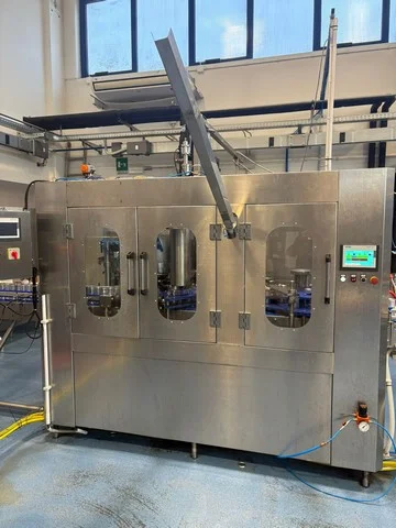 Monobloco STM monoblock for can Usada — linha de engarrafamento usada para Filling Monoblocks