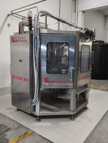 Bag in Box Logicon Bag in Box Logicon Atena Usada — linha de engarrafamento usada para Bag in Box