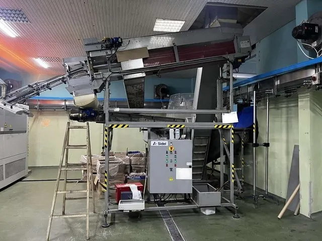 Used Blow Moulding Machine Sidel 16.000 bph photo 6