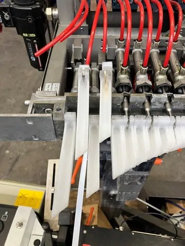 Inspetor de Garrafas Heuft Bottle Inspector Heuft S Usada — linha de engarrafamento usada para Bottle Inspectors