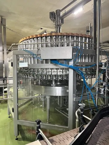 Used Bottling Line PET 12.000 bph CSD photo 10