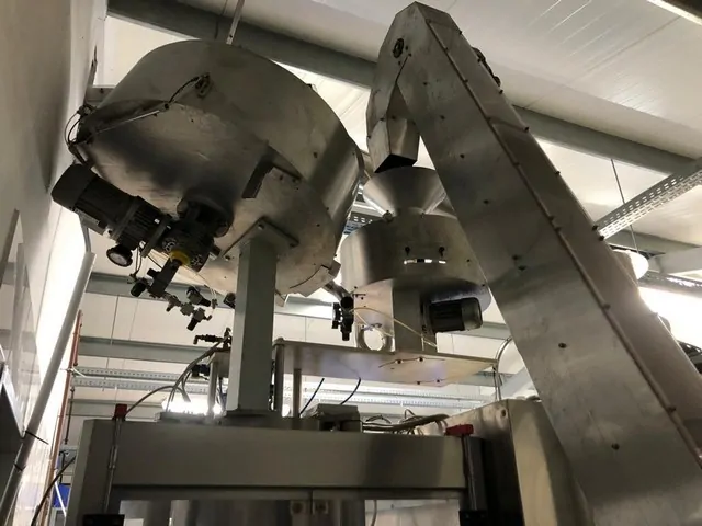 Used Capper Arol Screw Cap 6T photo 2