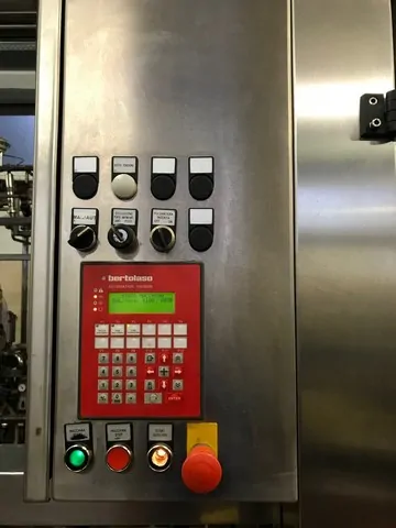 Used capper Bertolaso 606 R.S photo 5