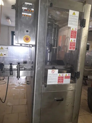Used capper Clifom crown cap photo 3