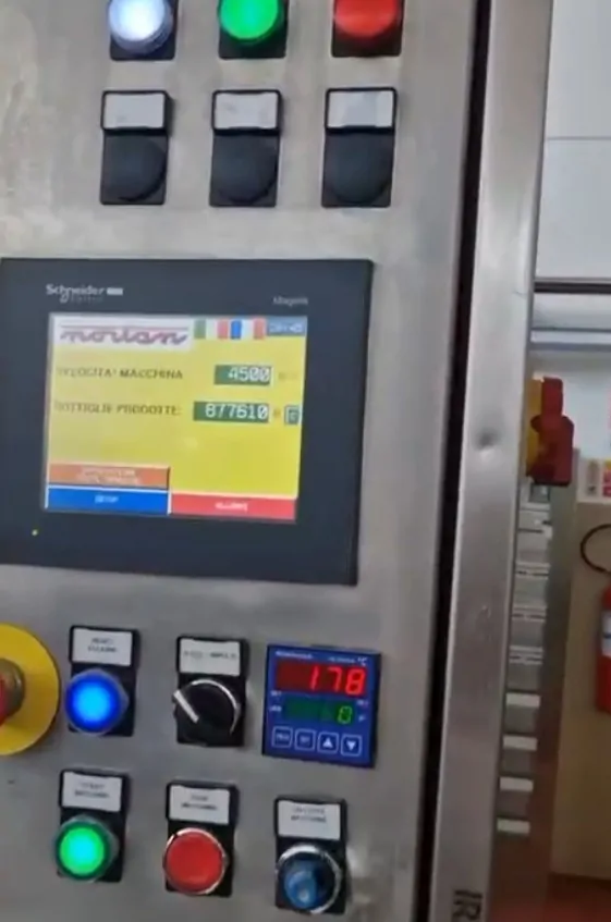 Capsuladora Nortan Capsuler Nortan 4.4 TR 2 Usada — linha de engarrafamento usada para Capsuling Machines