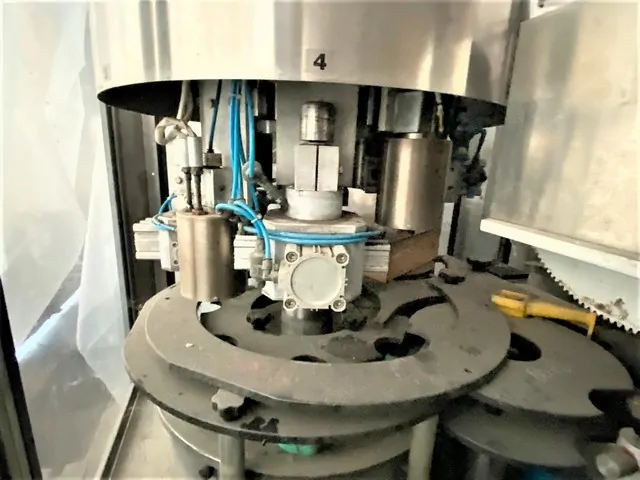 Used Capsuler Nortan Prisma 4.4 TS — used capsuling machines for sale