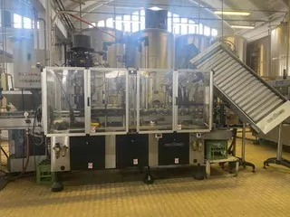 Capsuladora Robino & Galandrino Capsuler Robino&Galanadr Usada — linha de engarrafamento usada para Capsuling Machines