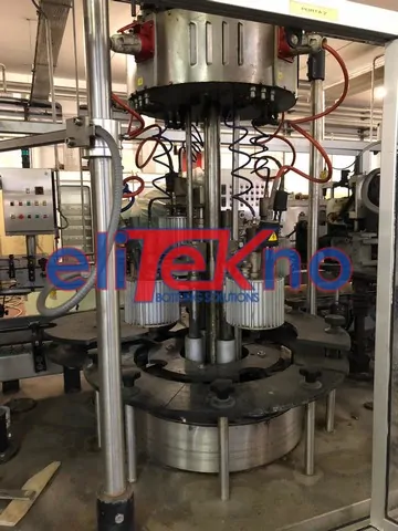 Capsuladora Robino & Galandrino Capsuler Robino&Galandri Usada — linha de engarrafamento usada para Capsuling Machines