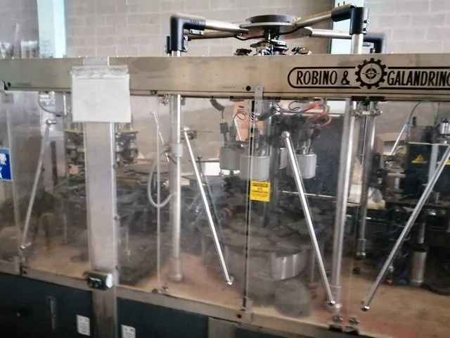 Used Capsuler Robino&Galandrino Poker F 4 6 photo 3