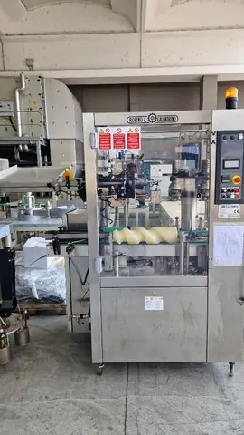 Capsuladora Robino & Galandrino Capsuler Robino&Galandri Usada — linha de engarrafamento usada para Capsuling Machines