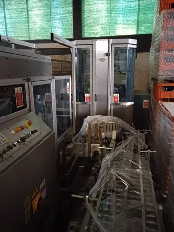 Encartonadeira Mondo & Scaglione Case Packer Mondo&Scagli Usada — linha de engarrafamento usada para Case Packers