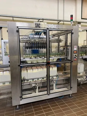 Encartonadeira Sacmi case Packer Sacmi Pakim Usada — linha de engarrafamento usada para Case Packers