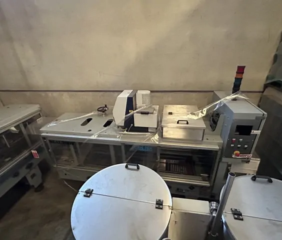 Seladora de Caixas Mas Pack Case Sealer Maspack Seal Usada — linha de engarrafamento usada para Case Sealers