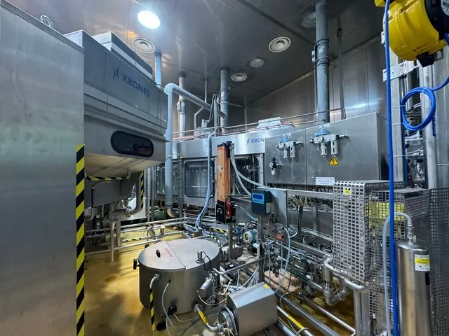 Used Complete Aseptic Bottling Line PET 36.000 bph photo 8