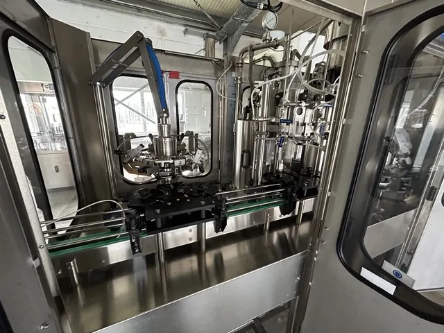 Used Complete Beer Bottling Line Cimec — used bottling lines