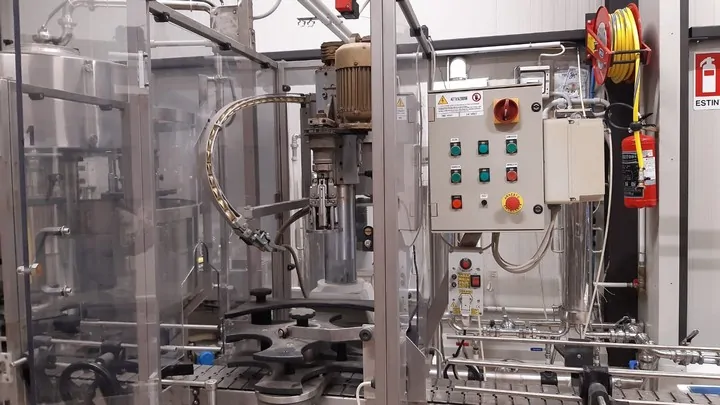 Used Complete Bottling Line 5 LT — used bottling lines