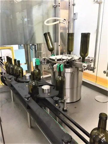 Used Complete Bottling Line Alfatek Elvira SV-LP 6.6.6.1 — used bottling lines