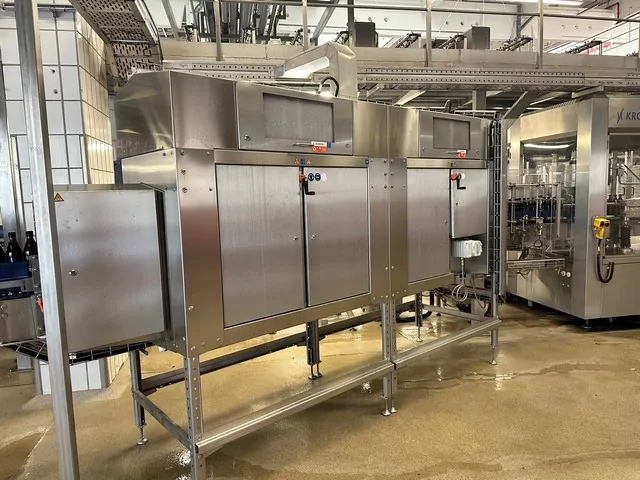 Used Complete Bottling Line Aspetic 25.000 bph photo 9
