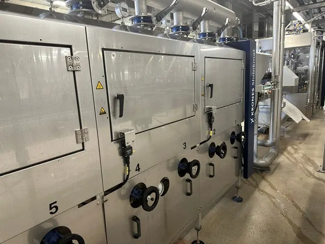 Used Complete Bottling Line Aspetic 25.000 bph photo 10
