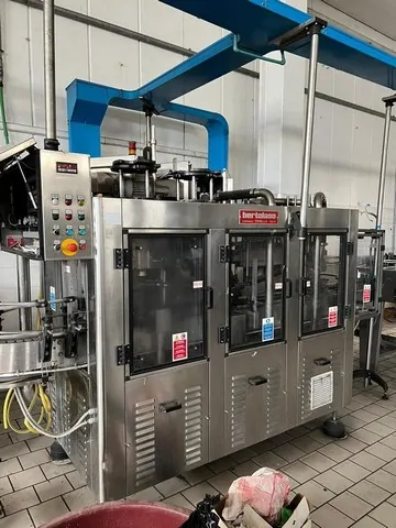 Used Complete Bottling Line Bertolaso 4.000 bph photo 4