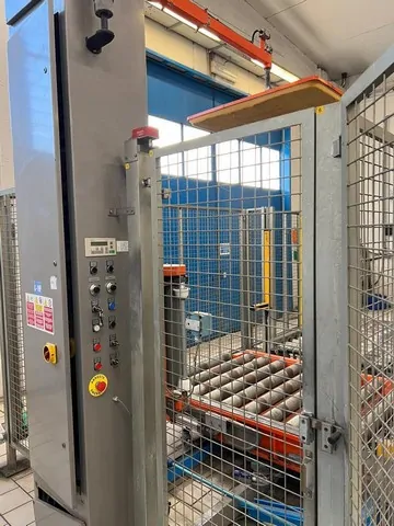 Used Complete Bottling Line Bertolaso 4.000 bph photo 7