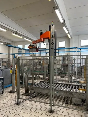 Used Complete Bottling Line Bertolaso 4.000 bph photo 8