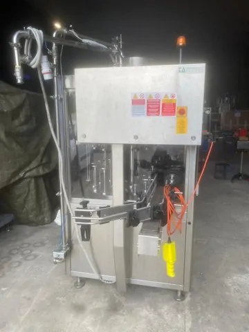 Linha de Engarrafamento Borelli Complete Bottling Line B Usada — linha de engarrafamento usada para Bottling Lines